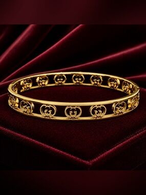 Gold GG Logo Hinged Bangle Bracelet